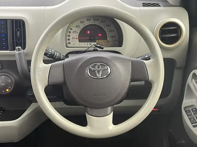 トヨタ パッソ プラスハナ Gパッケージ 福岡県 2015(平27)年 6.9万km ブラックマイカメタリック 社外ナビ（Ｂｌｕｅｔｏｏｔｈ，フルセグＴＶ）　/バックカメラ　/ＥＴＣ　/横滑り防止装置　/アイドリングストップ　/電動格納式ドアミラー　/純正フロアマット　/純正１４インチアルミホイール　/ドアバイザー　/盗難防止