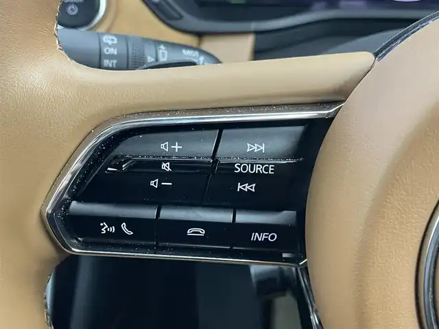 マツダ ＣＸ－６０ ＰＨＥＶ プレミアムスポーツ 埼玉県 2022(令4)年 0.9万km ロジウムホワイトプレミアムメタリック 360度ビューモニター 茶レザーシート BOSEサウンド サンルーフ BSM ステアリングヒーター パワーバックドア LEDヘッドライト ETC AC100V ベンチレーション シートヒーター