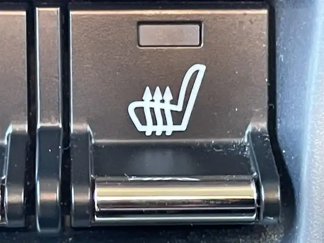 スズキ ハスラー G ターボ 群馬県 2014(平26)年 7.7万km パッションオレンジマイカ/スペリアホワイト ４WD/・ダウンヒルアシストコントロール/衝突被害軽減ブレーキ/純正ナビ/・ワンセグTV/CD/AUX/・バックカメラ/・ETC/・ドライブレコーダー/アイドリングストップ/ターボ/ベンチシート/・シートヒーター/プッシュスタート/・スマートキー/・スペアキー/社外LEDヘッドライト/純正フロアマット/ドアバイザー/グリップコントロール