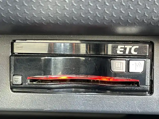 スズキ ハスラー G ターボ 群馬県 2014(平26)年 7.7万km パッションオレンジマイカ/スペリアホワイト ４WD/・ダウンヒルアシストコントロール/衝突被害軽減ブレーキ/純正ナビ/・ワンセグTV/CD/AUX/・バックカメラ/・ETC/・ドライブレコーダー/アイドリングストップ/ターボ/ベンチシート/・シートヒーター/プッシュスタート/・スマートキー/・スペアキー/社外LEDヘッドライト/純正フロアマット/ドアバイザー/グリップコントロール