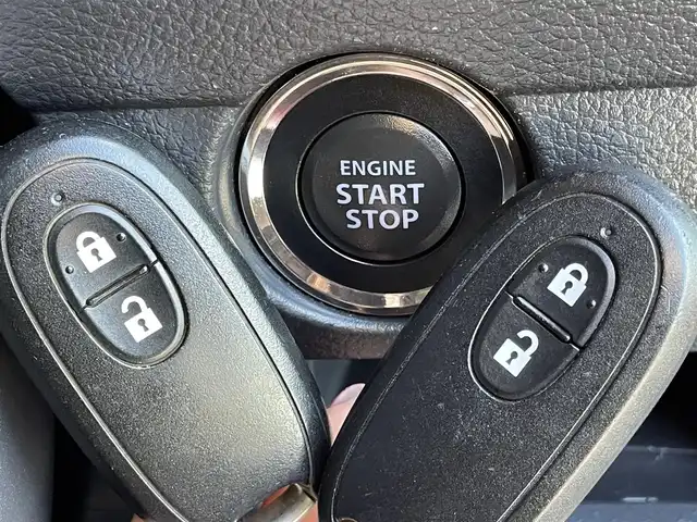 スズキ ハスラー G ターボ 群馬県 2014(平26)年 7.7万km パッションオレンジマイカ/スペリアホワイト ４WD/・ダウンヒルアシストコントロール/衝突被害軽減ブレーキ/純正ナビ/・ワンセグTV/CD/AUX/・バックカメラ/・ETC/・ドライブレコーダー/アイドリングストップ/ターボ/ベンチシート/・シートヒーター/プッシュスタート/・スマートキー/・スペアキー/社外LEDヘッドライト/純正フロアマット/ドアバイザー/グリップコントロール