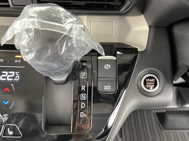 三菱 デリカミニ T プレミアム 長野県 2025(令7)年 0.1千km ベージュＭ 登録済未使用車/4WD/純正9インチディスプレイオーディオ/（Bluetooth／AppleCarPlay／AndroidAuto）/360°カメラ/前席シートヒーター/ステアリングヒーター/両側電動スライドドア（ハンズフリー）/デジタルインナーミラー/後席サンシェード/衝突軽減ブレーキ/車線逸脱防止支援機能/マイパイロット/前後コーナーセンサー/ハーフレザーシート/電子パーキング/ヘッドライトレベライザー/スマートキー/スペアキー/取扱説明書/保証書