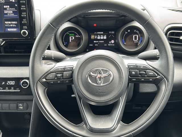 トヨタ ヤリスクロス ハイブリッド G 岐阜県 2023(令5)年 1.9万km ブラックマイカ ワンオーナー/純正メーカーナビ/AM/FM/Bluetooth/Miracast/ドライブレコーダー/バックカメラ/アダプティブクルーズコントロール/横滑り防止装置/クリアランスソナー/パーキングサポートブレーキ/レーンディパーチャーアラート/DRIVEMODE/純正フロアマット/オートハイビーム/ロードサインアシスト