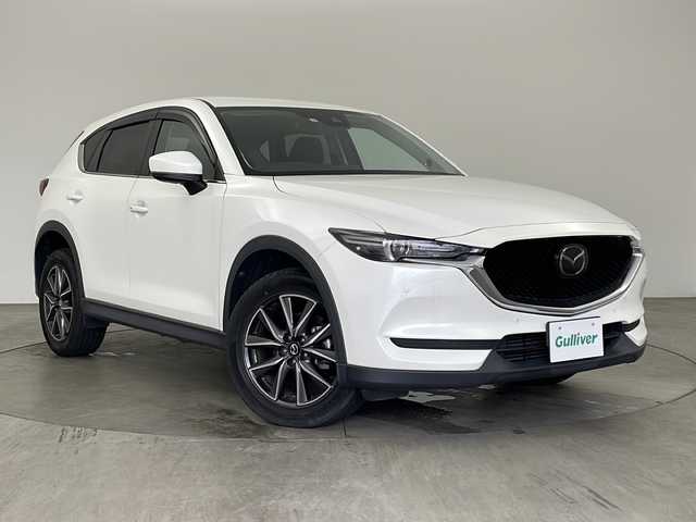 マツダ ＣＸ－５ XD プロアクティブ 兵庫県 2017(平29)年 5.9万km スノーフレイクホワイトパールマイカ ・純正ナビ&TV&SD&BT&DVD&CD&USB/・BOSEサウンド/・バックカメラ/・ETC/・ドライブレコーダー/・レーダークルーズコントロール/・レーンキープアシスト/・車間認知機能/・ブラインドスポットモニター/・標識認識機能/・ドライバーアテンションアラート/・パーキングセンサー/・衝突軽減ブレーキ/・車線逸脱警報/・ヘッドアップディスプレイ/・LEDオートライト/・フォグランプ/・オートマチックハイビーム/・パワーシート/・シートヒーター/・ステアリングヒーター/・電動リアゲート/・ブレーキホールド/・電動パーキングヴレーキ/・アイドリングストップ/・ステアリングリモコン/・防眩ミラー/・スペアキー/・ドアバイザー/・カーテンエアバック