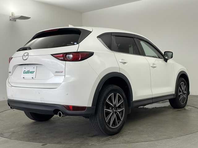 マツダ ＣＸ－５ XD プロアクティブ 兵庫県 2017(平29)年 5.9万km スノーフレイクホワイトパールマイカ ・純正ナビ&TV&SD&BT&DVD&CD&USB/・BOSEサウンド/・バックカメラ/・ETC/・ドライブレコーダー/・レーダークルーズコントロール/・レーンキープアシスト/・車間認知機能/・ブラインドスポットモニター/・標識認識機能/・ドライバーアテンションアラート/・パーキングセンサー/・衝突軽減ブレーキ/・車線逸脱警報/・ヘッドアップディスプレイ/・LEDオートライト/・フォグランプ/・オートマチックハイビーム/・パワーシート/・シートヒーター/・ステアリングヒーター/・電動リアゲート/・ブレーキホールド/・電動パーキングヴレーキ/・アイドリングストップ/・ステアリングリモコン/・防眩ミラー/・スペアキー/・ドアバイザー/・カーテンエアバック
