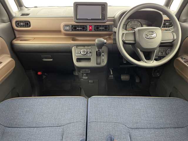 ダイハツ ムーヴ キャンバス セオリー X 新潟県 2023(令5)年 0.9万km レーザーブルークリスタルシャイン 衝突軽減/ケンウッド７型ナビ/(MDV-D310W)/(CD.DVD.フルセグ.Bluetooth)/両側パワースライドドア/ＬＥＤオートヘッドライト/前後コーナーセンサー/横滑り防止装置/ＥＴＣ/アイドリングストップ/スマートキー/プッシュスタート/禁煙車