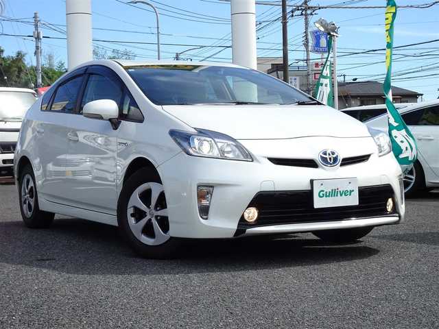 トヨタ プリウス S 千葉県 2012(平24)年 9.1万km ホワイトパールクリスタルシャイン ワンオーナー/純正ナビ（NSCT-W61）/・ワンセグTV/・バックカメラ/・FM/AMラジオ/ETC/プッシュスタート/スマートキー2本/フロアマット/ドライブレコーダー/ドアバイザー/ウィンカーミラー/フォグランプ/保証書/取扱説明書/Dラー点検記録簿/H24/8、H24/12、H25/2、H25/5、H25/8/H25/11、H26/2、H26/5、H26/8、H26/11/H27/2、H27/5、H27/8、H27/11、H28/3/H28/5、H28/8、H28/11、H29/2、H29/4/H29/8、H29/11、H30/4、R2/5、R4/5/R5/5、R6/5、R7/5