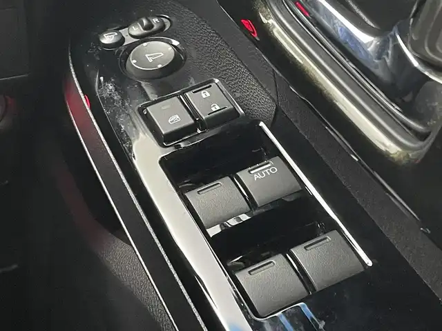 ホンダ Ｎ ＢＯＸ カスタム G L ホンダセンシング 茨城県 2018(平30)年 6万km クリスタルブラックパール 社外ナビ/バックカメラ/ワンセグ/衝突被害軽減ブレーキ/車線逸脱抑制装置/レーダークルーズコントロール/クリアランスソナー/片側電動スライドドア/ETC/ドラレコ/純正15インチAW/LEDヘッドライト/スマートキー