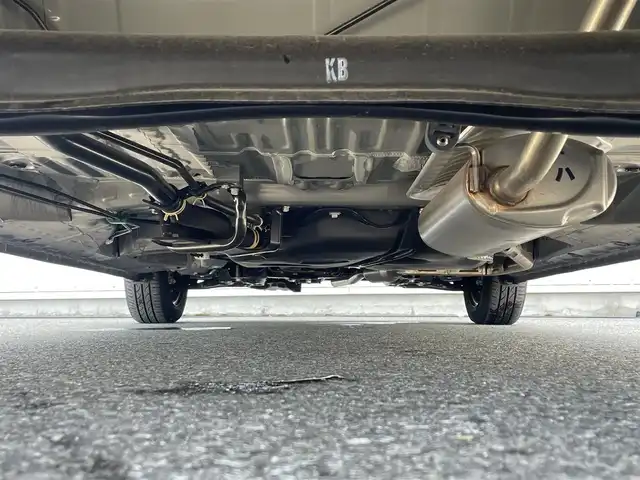 ホンダ Ｎ ＢＯＸ 神奈川県 2024(令6)年 0.2万km メテオロイドグレーメタリック 純正9型HDDナビ/(フルセグ/Bluetooth/CarPlay/CD/DVD)/ホンダコネクト/ホンダセンシング/・衝突軽減ブレーキ/・アダプティブクルーズコントロール/・レーンキープアシスト/・先行車発進告知/・標識認識/・オートハイビーム/LEDオートライト/両側電動スライドドア/電動パーキング/ブレーキホールド/前席シートヒーター/前方ドライブレコーダー/ビルトインETC/USB
