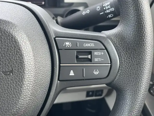 ホンダ Ｎ ＢＯＸ 神奈川県 2024(令6)年 0.2万km メテオロイドグレーメタリック 純正9型HDDナビ/(フルセグ/Bluetooth/CarPlay/CD/DVD)/ホンダコネクト/ホンダセンシング/・衝突軽減ブレーキ/・アダプティブクルーズコントロール/・レーンキープアシスト/・先行車発進告知/・標識認識/・オートハイビーム/LEDオートライト/両側電動スライドドア/電動パーキング/ブレーキホールド/前席シートヒーター/前方ドライブレコーダー/ビルトインETC/USB