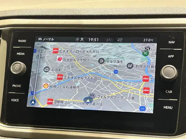 フォルクスワーゲン ＶＷ Ｔ－ロック TSI スタイル デザインPKG 福岡県 2021(令3)年 2.3万km ディープブラックパールエフェクト デジタルメータークラスター　/ナビ　/バックカメラ　/ＡｐｐｌｅＣａｒｐｌａｙ／Ａｎｄｒｏｉｄ　Ａｕｔｏ　/スマートキー　/ＡＣＣ　/ＢＳＭ　/衝突軽減Ｂ　/パワーバックドア　/LEDライト　/純正１７インチＡＷ　/ＥＴＣ