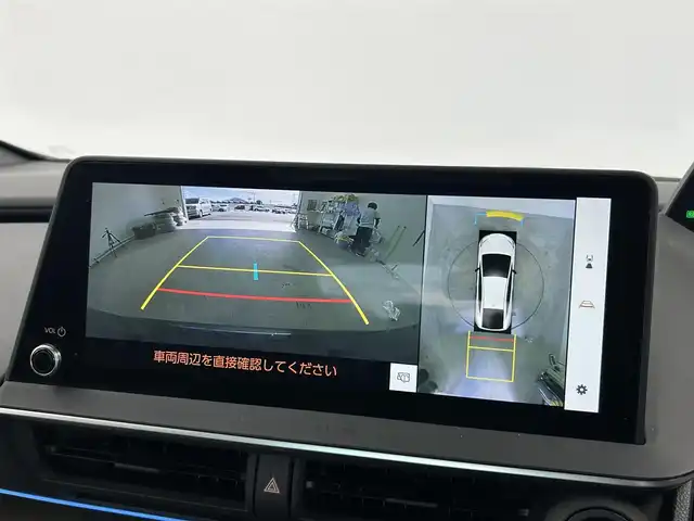トヨタ プリウス Z 愛知県 2023(令5)年 2.6万km アティチュードブラックマイカ サンルーフ/トヨタセーフティセンス/純正12.3インチナビ/（Bluetooth/フルセグTV/USB入力）/全方位カメラ/ブラインドスポットモニター/デジタルインナーミラー/ETC2.0/ドライブレコーダー/合皮シート/パワーシート/シートヒーター/シートクーラー/ステアリングヒーター/衝突軽減システム/ACC/レーダークルーズコントロール/オートマチックハイビーム/電動リアゲード/メモリシート/純正LEDライト/純正19インチAW/純正フロアマット/オートライト/AC100V