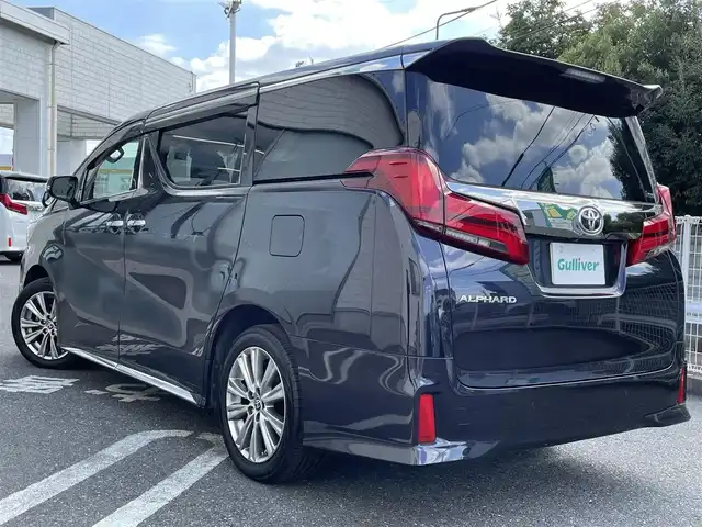 トヨタ アルファード S タイプゴールドⅡ 埼玉県 2021(令3)年 6.7万km スパークリングブラックパールクリスタルシャイン ワンオーナー/ハーフレザーシート/トヨタセーフティセンス/・プリクラッシュセーフティ/・レーントレーシングアシスト/・ロードサイドアシスト/・レーダークルーズコントロール/・オートマチックハイビーム/・先行車発進告知機能/・クリアランスソナー/純正9インチディスプレイオーディオ/　T-Connectナビ/DTV/BT/USB/　Miracast/AppleCarPlay/AndroidAuto/両側パワースライドドア/パワーバックドア/バックカメラ/3眼LEDヘッドライト/１００V電源/ドアバイザー/ビルトインETC2.0/社外ドライブレコーダー前後/プッシュスタート/スマートキー/スペアキー