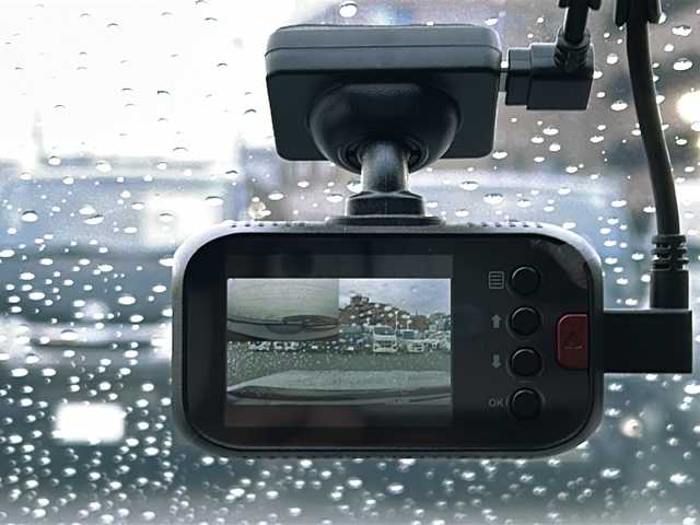 プジョー プジョー ２００８ シエロ ブルーHDi 静岡県 2025(令7)年 0.7万km 白 /ワンオーナー//ディスプレイオーディオ//Bleutooth//全周囲カメラ//アクティブセーフティブレーキ//サンルーフ//ハーフレザーシート//ブラインドスポットモニター//純正17インチAW//スマートキー//LEDヘッドライト//保証書//取説