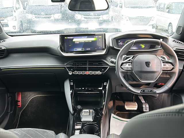 プジョー プジョー ２００８ シエロ ブルーHDi 静岡県 2025(令7)年 0.7万km 白 /ワンオーナー//ディスプレイオーディオ//Bleutooth//全周囲カメラ//アクティブセーフティブレーキ//サンルーフ//ハーフレザーシート//ブラインドスポットモニター//純正17インチAW//スマートキー//LEDヘッドライト//保証書//取説