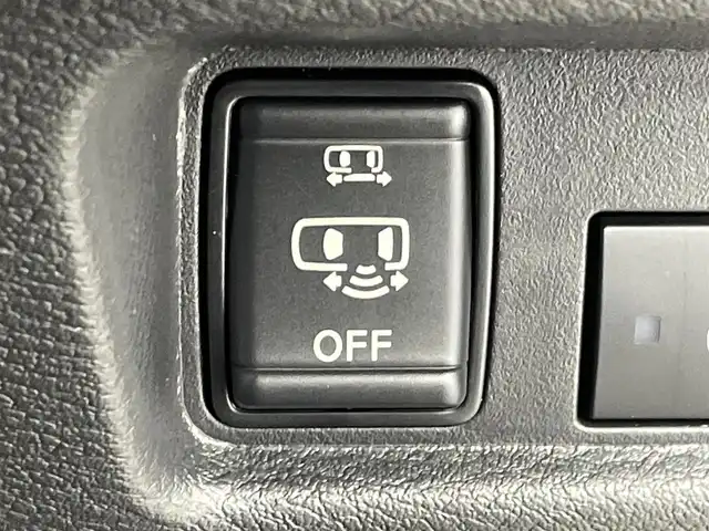 三菱 デリカミニ T プレミアム 群馬県 2025(令7)年 0.1千km 白Ⅱ 届出済未使用車　純正９インチディスプレイオーディオ　アラウンドビューモニター　マイパイロット　ＬＥＤライト　ＡＨＢ　シートヒーター　純正１５インチＡＷ　デジタルルームミラー　スマートキー　スペアキー