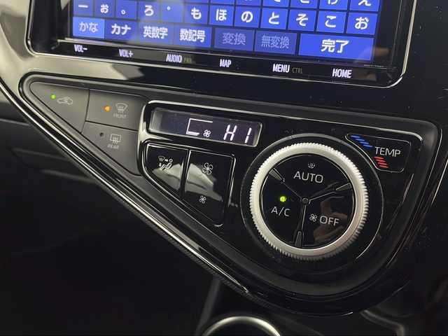 トヨタ アクア クロスオーバー グラム 宮城県 2018(平30)年 5.4万km ブラックマイカ ハーフレザーシート/トヨタセーフティセンス/・プリクラッシュセーフティ/・レーンディパチャーアラート/・オートハイビーム/・クリアランスソナー（前後）/純正9型ナビ/ナビロックの為確認不可/バックカメラ/LEDヘッドライト/LEDフォグライト/純正ドライブレコーダー（フロント）/ビルドインETC/革巻きステアリング/ステアリングスイッチ/プッシュスタート/スマートキー/純正フロアマット/純正16インチアルミホイール/ドアバイザー/横滑り防止装置