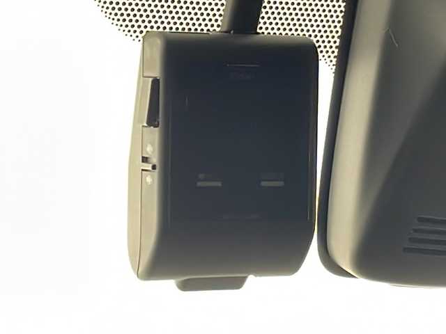 トヨタ アクア クロスオーバー グラム 宮城県 2018(平30)年 5.4万km ブラックマイカ ハーフレザーシート/トヨタセーフティセンス/・プリクラッシュセーフティ/・レーンディパチャーアラート/・オートハイビーム/・クリアランスソナー（前後）/純正9型ナビ/ナビロックの為確認不可/バックカメラ/LEDヘッドライト/LEDフォグライト/純正ドライブレコーダー（フロント）/ビルドインETC/革巻きステアリング/ステアリングスイッチ/プッシュスタート/スマートキー/純正フロアマット/純正16インチアルミホイール/ドアバイザー/横滑り防止装置