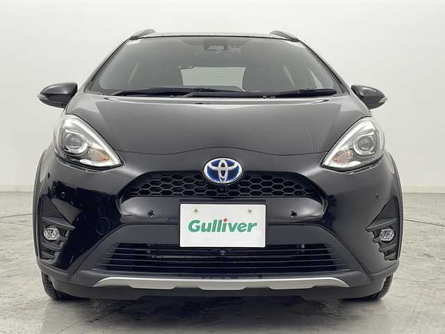 トヨタ アクア クロスオーバー グラム 宮城県 2018(平30)年 5.4万km ブラックマイカ ハーフレザーシート/トヨタセーフティセンス/・プリクラッシュセーフティ/・レーンディパチャーアラート/・オートハイビーム/・クリアランスソナー（前後）/純正9型ナビ/ナビロックの為確認不可/バックカメラ/LEDヘッドライト/LEDフォグライト/純正ドライブレコーダー（フロント）/ビルドインETC/革巻きステアリング/ステアリングスイッチ/プッシュスタート/スマートキー/純正フロアマット/純正16インチアルミホイール/ドアバイザー/横滑り防止装置