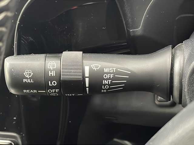 トヨタ アクア クロスオーバー グラム 宮城県 2018(平30)年 5.4万km ブラックマイカ ハーフレザーシート/トヨタセーフティセンス/・プリクラッシュセーフティ/・レーンディパチャーアラート/・オートハイビーム/・クリアランスソナー（前後）/純正9型ナビ/ナビロックの為確認不可/バックカメラ/LEDヘッドライト/LEDフォグライト/純正ドライブレコーダー（フロント）/ビルドインETC/革巻きステアリング/ステアリングスイッチ/プッシュスタート/スマートキー/純正フロアマット/純正16インチアルミホイール/ドアバイザー/横滑り防止装置