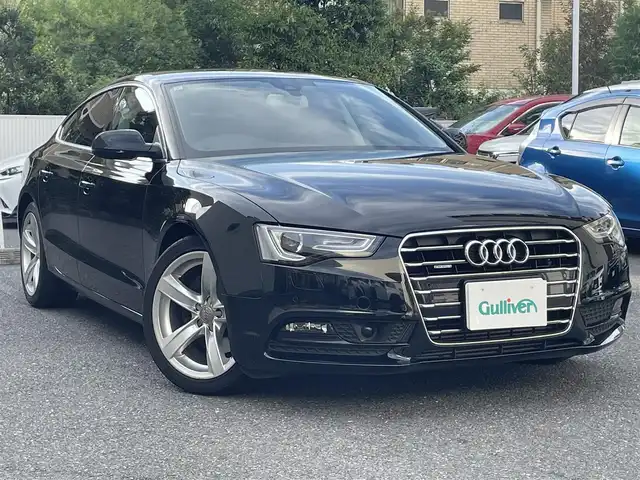 アウディ Ａ５ SB 2．0 TFSI クワトロ 埼玉県 2015(平27)年 4万km 黒 登録時39801ｋｍ/純正ナビ（フルセグTV）/・AM/FM/CD/DVD/BT/黒レザーシート（合皮）/前席パワーシート/前席シートヒーター/パドルシフト/クレアランスソナー/純正１８インチAW/LEDヘッドライト/フォグランプ/プッシュスタート/スマートキー×２/ビルトインETC/横滑り防止/革巻きステアリング/ウィンカーミラー/純正フロアマット/保証書/取扱説明書/ナビ取扱説明書