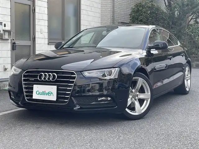 アウディ Ａ５ SB 2．0 TFSI クワトロ 埼玉県 2015(平27)年 4万km 黒 登録時39801ｋｍ/純正ナビ（フルセグTV）/・AM/FM/CD/DVD/BT/黒レザーシート（合皮）/前席パワーシート/前席シートヒーター/パドルシフト/クレアランスソナー/純正１８インチAW/LEDヘッドライト/フォグランプ/プッシュスタート/スマートキー×２/ビルトインETC/横滑り防止/革巻きステアリング/ウィンカーミラー/純正フロアマット/保証書/取扱説明書/ナビ取扱説明書