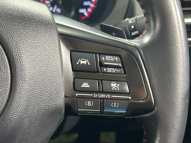 スバル レヴォーグ 1．6STIスポーツアイサイト 神奈川県 2016(平28)年 8.2万km クリスタルホワイトP 純正SDナビ【CN-LR720D】/Bluetooth・SD・iPod・フルセグTV/４WD/アイサイトVer3/バックカメラ/全車速追従機能付クルーズコントロール/本革シート/シートメモリ付前席パワーシート/シートヒーター/ブラインドスポットモニター/ビルトインETC/前側ドライブレコーダー/純正フロアマット/純正18インチアルミホイール/LEDヘッドランプ/オートマチックハイビーム/ダウンヒルアシストコントロール/プリクラッシュブレーキ/アクティブレーンキープ/ステレオカメラ/車線逸脱ふらつき警報/誤発信抑制制御機能/誤後進抑制制御機能