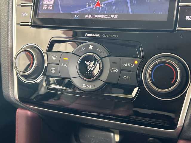 スバル レヴォーグ 1．6STIスポーツアイサイト 神奈川県 2016(平28)年 8.2万km クリスタルホワイトP 純正SDナビ【CN-LR720D】/Bluetooth・SD・iPod・フルセグTV/４WD/アイサイトVer3/バックカメラ/全車速追従機能付クルーズコントロール/本革シート/シートメモリ付前席パワーシート/シートヒーター/ブラインドスポットモニター/ビルトインETC/前側ドライブレコーダー/純正フロアマット/純正18インチアルミホイール/LEDヘッドランプ/オートマチックハイビーム/ダウンヒルアシストコントロール/プリクラッシュブレーキ/アクティブレーンキープ/ステレオカメラ/車線逸脱ふらつき警報/誤発信抑制制御機能/誤後進抑制制御機能