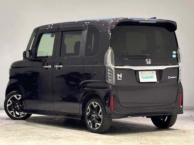 ホンダ Ｎ ＢＯＸ カスタム G L ターボ ホンダセンシング 宮城県 2019(令1)年 3万km プレミアムベルベットパープル・パール ホンダセンシング/・衝突軽減ブレーキ/・誤発進抑制機能/・露愛逸脱抑制機能/・アダプティブ・クルーズ・コントロール/・車線維持支援システム/・オートハイビーム/・先行者発進お知らせ機能/・標識認識機能/純正ナビ/・フルセグTV/Bluetooth/CD/DVD/・バックカメラ/・ビルトインETC/・前後ドライブレコーダー/両側パワースライドドア/後方コーナーセンサー/革巻きステアリング/・パドルシフト/・ステアリングリモコン/ハーフレザーシート/プッシュスタート/・スマートキー/LEDヘッドライト/・フォグランプ/・オートライト/純正アルミホイール/純正フロアマット