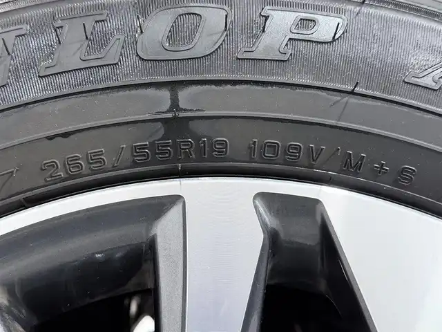 トヨタ ランドクルーザー プラド TX Lパッケージ 大阪府 2022(令4)年 2.6万km ブラック サンルーフ ベージュ本革シート 9incナビTV バックカメラ パワーシート/ヒーター/エアコン レーダークルコン 衝突軽減ブレーキ レーンアシスト オートハイビーム ダウンヒルアシスト 前後ドライブレコーダー ETC