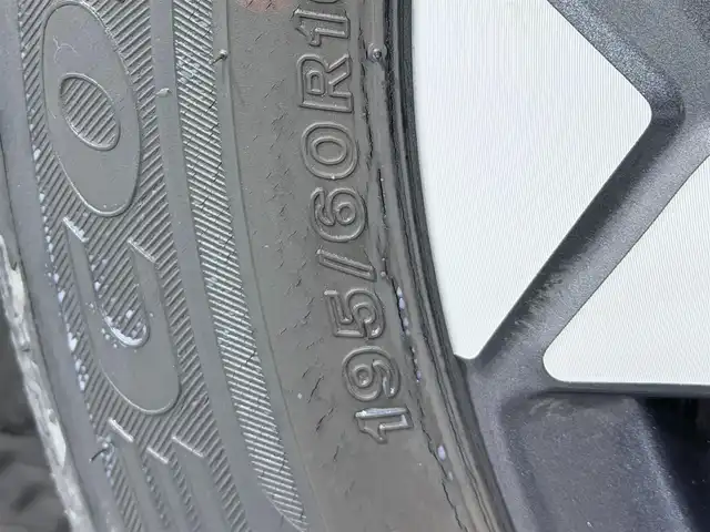 日産 セレナ ハイウェイスター V 大阪府 2021(令3)年 3.7万km ブリリアントホワイトパール ProPILOT 純正10incナビTV 360カメラ フリップダウンモニター デジタルインナーミラー レーダークルコン 衝突軽減ブレーキ レーンアシスト BSM 両側パワースライドドア リアオートエアコン ドライブレコーダー