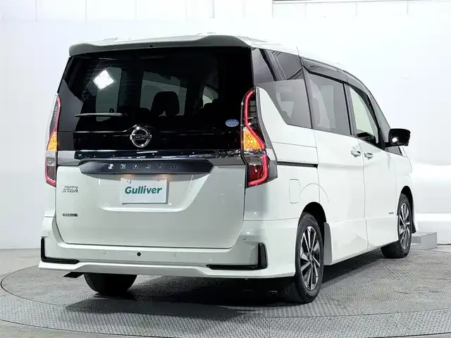 日産 セレナ ハイウェイスター V 大阪府 2021(令3)年 3.7万km ブリリアントホワイトパール ProPILOT 純正10incナビTV 360カメラ フリップダウンモニター デジタルインナーミラー レーダークルコン 衝突軽減ブレーキ レーンアシスト BSM 両側パワースライドドア リアオートエアコン ドライブレコーダー