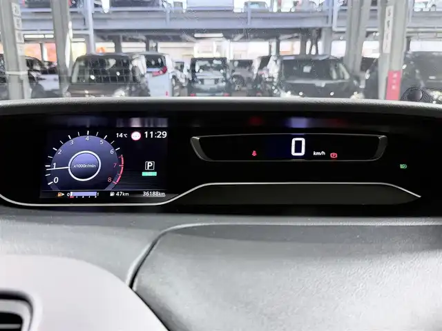 日産 セレナ ハイウェイスター V 大阪府 2021(令3)年 3.7万km ブリリアントホワイトパール ProPILOT 純正10incナビTV 360カメラ フリップダウンモニター デジタルインナーミラー レーダークルコン 衝突軽減ブレーキ レーンアシスト BSM 両側パワースライドドア リアオートエアコン ドライブレコーダー