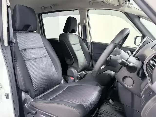 日産 セレナ ハイウェイスター V 大阪府 2021(令3)年 3.7万km ブリリアントホワイトパール ProPILOT 純正10incナビTV 360カメラ フリップダウンモニター デジタルインナーミラー レーダークルコン 衝突軽減ブレーキ レーンアシスト BSM 両側パワースライドドア リアオートエアコン ドライブレコーダー