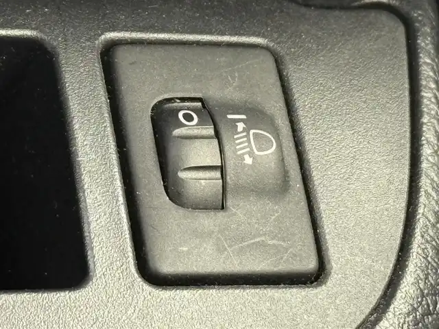 トヨタ シエンタ X 愛知県 2020(令2)年 4.6万km コバルトブルーメタリック 純正ナビ（ＣＤ／ＤＶＤ／ＢＴ／フルセグＴＶ）　/バックカメラ　/パワスラ　/ビルトＥＴＣ　/スマートキー　/プッシュスタート　/ＵＳＢ　/電格ミラー　/エアコン　/アイドリングストップ　/フロアマット/保証書/取説/記録簿/スペアキー