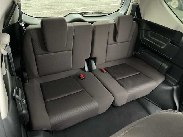 ホンダ フリード G ホンダセンシング 道央・札幌 2020(令2)年 8.7万km ルナシルバーM ４WD/社外オーディオ/AM/FM/AUX/ホンダセンシング/衝突被害軽減ブレーキ/横滑り防止装置/レーダークルーズコントロール/レーンキープアシスト/コーナーセンサー/アイドリングストップ/ワイパーデアイサー/ECON/両側パワースライドドア/前席シートヒーター/プッシュスタート/スマートキー/ハロゲンヘッドライト/オートライト/電動格納ミラー/ヒーテッドドアミラー/ウィンカーミラー/純正フロアマット/ドアバイザー/スペアキー/社外AW付冬タイヤ積込/185/65/R15/2023年/山4mm