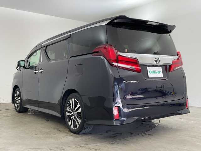 トヨタ アルファード S Cパッケージ 兵庫県 2020(令2)年 5.9万km スパークリングブラックパールクリスタルシャイン ・純正9インチナビ/TV/CD/DVD/Bluetooth/USB/Miracast/・バックカメラ/・デジタルインナーミラー/・ビルトインETC/・サンルーフ/・両側パワースライドドア/・パワーバックドア/・Toyota　Safety　Sense/・プリクラッシュセーフティ/・レーントレーシングアシスト/・レーダークルーズコントロール/・ロードサインアシスト/・アダプティブハイビームシステム/・ブラインドスポットモニター/・先行車発進告知/・クリアランスソナー/・革シート/・前席パワーシート/・前席シートヒーター/・前席シートベンチレーション/・ステアリングヒーター/・AC100V電源/・ウッドコンビステアリング/・三眼LEDライト/・シーケンシャルターンランプ/・LEDフォグランプ/・スマートキー/・純正18インチアルミホイール