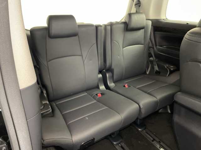 トヨタ アルファード S Cパッケージ 兵庫県 2020(令2)年 5.9万km スパークリングブラックパールクリスタルシャイン ・純正9インチナビ/TV/CD/DVD/Bluetooth/USB/Miracast/・バックカメラ/・デジタルインナーミラー/・ビルトインETC/・サンルーフ/・両側パワースライドドア/・パワーバックドア/・Toyota　Safety　Sense/・プリクラッシュセーフティ/・レーントレーシングアシスト/・レーダークルーズコントロール/・ロードサインアシスト/・アダプティブハイビームシステム/・ブラインドスポットモニター/・先行車発進告知/・クリアランスソナー/・革シート/・前席パワーシート/・前席シートヒーター/・前席シートベンチレーション/・ステアリングヒーター/・AC100V電源/・ウッドコンビステアリング/・三眼LEDライト/・シーケンシャルターンランプ/・LEDフォグランプ/・スマートキー/・純正18インチアルミホイール