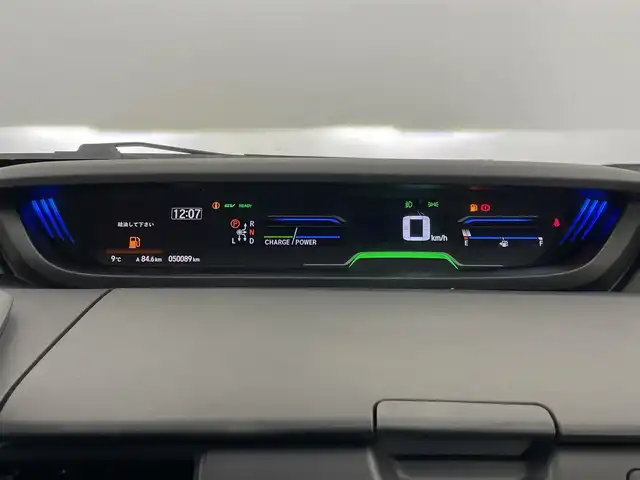 ホンダ フリード ハイブリット モデューロX ホンダセンシング 埼玉県 2021(令3)年 5万km プラチナホワイトパール 純正９インチナビ　バックカメラ　ビルトインＥＴＣ　前後ドライブレコーダー　ホンダセンシング　アダプティブクルーズコントロール　社外アルミホイール　スマートキー　オートライト　ＬＥＤヘッドライト　地デジ