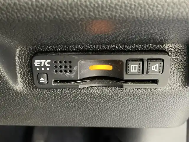 ホンダ フリード ハイブリット モデューロX ホンダセンシング 埼玉県 2021(令3)年 5万km プラチナホワイトパール 純正９インチナビ　バックカメラ　ビルトインＥＴＣ　前後ドライブレコーダー　ホンダセンシング　アダプティブクルーズコントロール　社外アルミホイール　スマートキー　オートライト　ＬＥＤヘッドライト　地デジ