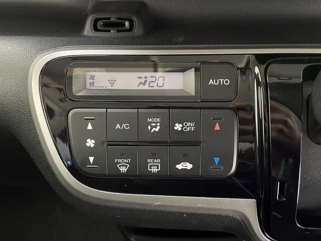 ホンダ Ｎ ＢＯＸ カスタム G ターボSSパッケージ 長野県 2015(平27)年 5.5万km プレミアムゴールドパープルパール 社外ナビ/Bluetooth/バックカメラ/TV/パドルシフト/ETC/クルーズコントロール（追従走行あり）/横滑り防止装置/盗難防止装置/アイドリングストップ/両側パワースライドドア/電格ミラー/純正フロアマット/純正15インチアルミ夏タイヤ/フォグランプ/オートライト/シガーライター/エンジンスタートボタン/ドアバイザー/スマートキー/スペアキー2本