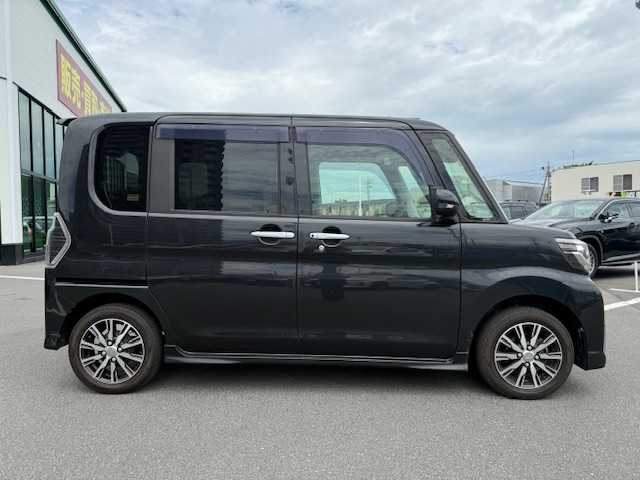 ダイハツ タント カスタム X トップED SA Ⅲ 熊本県 2018(平30)年 5.8万km ブラックマイカメタリック 純正メモリナビ（NMZK-W68D）/FM・AM・DVD・CD・フルセグTV/Bluetooth Audio/バックカメラ/衝突被害軽減ブレーキ/片側パワースライドドア/アイドリングストップ/ハーフレザーシート/D席シートヒーター/コーナーセンサー/プッシュスタート/スマートキー/スペアキー/ドアバイザー/ETC