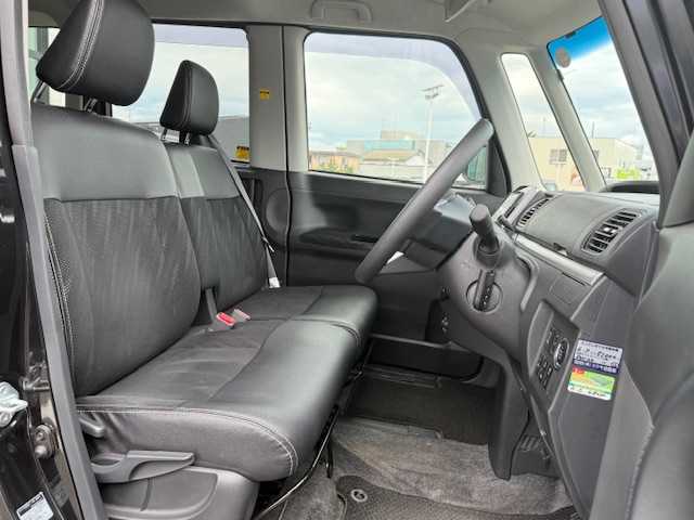 ダイハツ タント カスタム X トップED SA Ⅲ 熊本県 2018(平30)年 5.8万km ブラックマイカメタリック 純正メモリナビ（NMZK-W68D）/FM・AM・DVD・CD・フルセグTV/Bluetooth Audio/バックカメラ/衝突被害軽減ブレーキ/片側パワースライドドア/アイドリングストップ/ハーフレザーシート/D席シートヒーター/コーナーセンサー/プッシュスタート/スマートキー/スペアキー/ドアバイザー/ETC