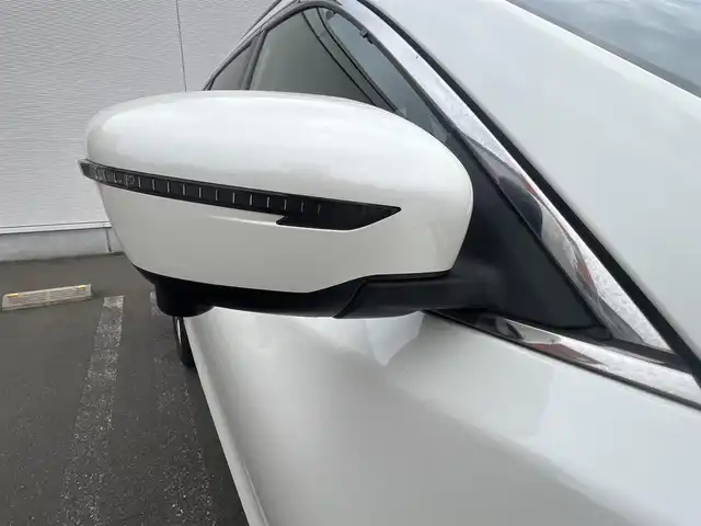 日産 エクストレイル 20Xi 秋田県 2020(令2)年 6.6万km ブリリアントホワイトパール 純正ナビ/衝突軽減システム/４WD/フルセグ/社外アルミ/スマートキー/LEDヘッドライト/全方位カメラ/アラウンドビューモニター/全席シートヒーター/電動リアゲート/ドライブレコーダー/コーナーセンサー/アイドリングストップ/パーキングアシスト/ダウンヒルアシストコントロール/ステアリングスイッチ/クルーズコントロール/ETC/ルーフレール/純正フロアマット/オートエアコン/オートライト/レベライザー/電動格納ウィンカーミラー