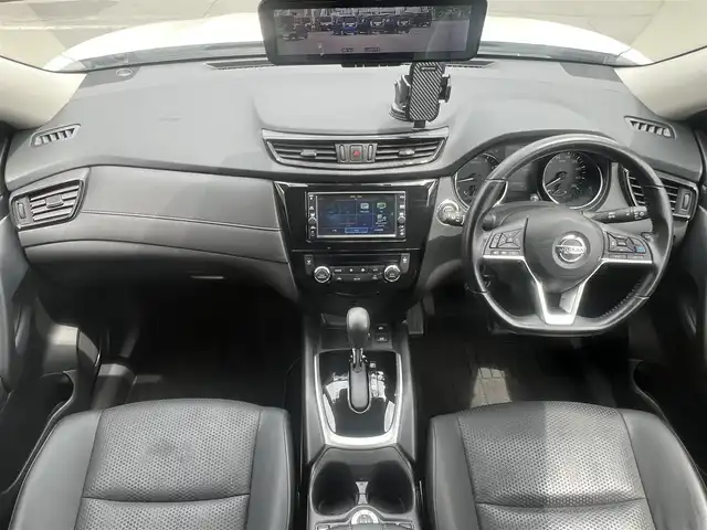 日産 エクストレイル 20Xi 秋田県 2020(令2)年 6.6万km ブリリアントホワイトパール 純正ナビ/衝突軽減システム/４WD/フルセグ/社外アルミ/スマートキー/LEDヘッドライト/全方位カメラ/アラウンドビューモニター/全席シートヒーター/電動リアゲート/ドライブレコーダー/コーナーセンサー/アイドリングストップ/パーキングアシスト/ダウンヒルアシストコントロール/ステアリングスイッチ/クルーズコントロール/ETC/ルーフレール/純正フロアマット/オートエアコン/オートライト/レベライザー/電動格納ウィンカーミラー