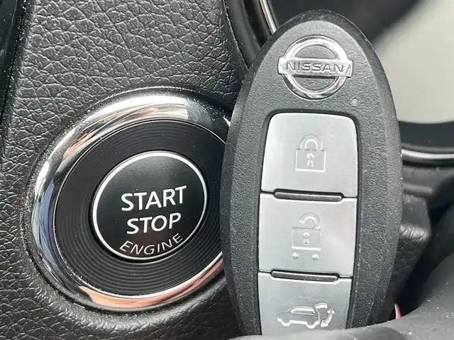 日産 エクストレイル 20Xi 秋田県 2020(令2)年 6.6万km ブリリアントホワイトパール 純正ナビ/衝突軽減システム/４WD/フルセグ/社外アルミ/スマートキー/LEDヘッドライト/全方位カメラ/アラウンドビューモニター/全席シートヒーター/電動リアゲート/ドライブレコーダー/コーナーセンサー/アイドリングストップ/パーキングアシスト/ダウンヒルアシストコントロール/ステアリングスイッチ/クルーズコントロール/ETC/ルーフレール/純正フロアマット/オートエアコン/オートライト/レベライザー/電動格納ウィンカーミラー