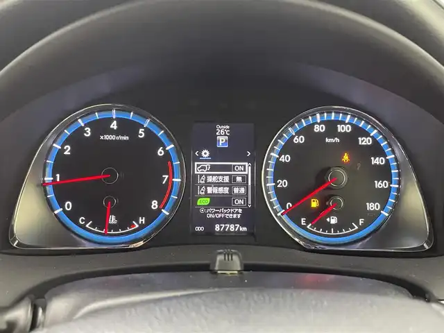 トヨタ ハリアー プレミアム 熊本県 2017(平29)年 8.8万km ホワイトパールクリスタルシャイン 禁煙車/アルパイン９型ナビEX9Z（CD・DVD・フルセグ・BT・HDMIケーブル）/バックカメラ/ビルトインETC/クルーズコントロール/パワーバックドア/運転席パワーシート/レーンキープアシスト/横滑り防止/アイドリングストップ/ハーフレザーシート/純正フロアマット/純正１８インチAW/オートライト/オートマチックハイビーム/LEDヘッドライト/スマートキー/プッシュスタート