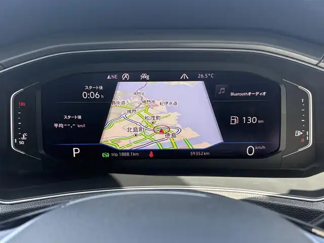 フォルクスワーゲン Ｔ－ロック TDI スタイル デザインPKG 徳島県 2020(令2)年 6万km 黒 純正ナビ/CD/DVD/SD/USB/Bluetooth/バックカメラ/レーンキープアシスト/ETC2.0 /パドルシフト/アイドリングストップ/クルーズコントロール/フォグライト/オートライト/ルーフレール/LEDヘッドライト/新車時保証書/取扱説明書