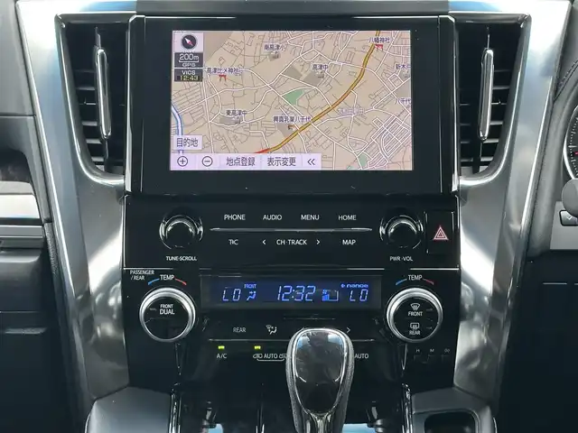 トヨタ アルファード S Cパッケージ 千葉県 2020(令2)年 3.4万km ホワイトパールクリスタルシャイン 純正ディスプレイオーディオ/（フルセグTV/BT/CD/DVD/FM/AM）/ナビキットあり/バックカメラ/衝突被害軽減システム/車線逸脱警報/クルーズコントロール/フリップダウンモニター/レザーシート/両側パワースライドドア/横滑り防止装置/ETC2.0/前後ドライブレコーダー/LEDヘッドライト/フォグランプ/オートライト/ウィンカーミラー/電動格納ミラー/純正18インチAW/エアシート/シートリフター/ステアリングヒーター/プッシュスタート/スマートキー/フロアマット/ドアバイザー/スペアキー/保証書