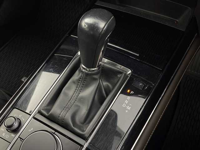 マツダ ＣＸ－３０ XD Lパッケージ 新潟県 2020(令2)年 5.6万km ジェットブラックマイカ 純正メーカーOPナビ/・AM/FM/CD/DVD/Bluetooth/フルセグ/USB/バックモニター/全周囲モニター/レーンキープアシスト/衝突被害軽減システム/ETC/フロントドライブレコーダー/ヘッドアップディスプレイ/純正フロアマット/レザーシート/運転席パワーシート/前席シートヒーター/パーキングアシスト/ステアリングヒーター/純正LEDヘッドライト/オートライト/オートマチックハイビーム/純正18インチAW夏タイヤ/ABS/横滑り防止機能/リアコーナーセンサー/TCS/パドルシフト/スペアキー/保証書